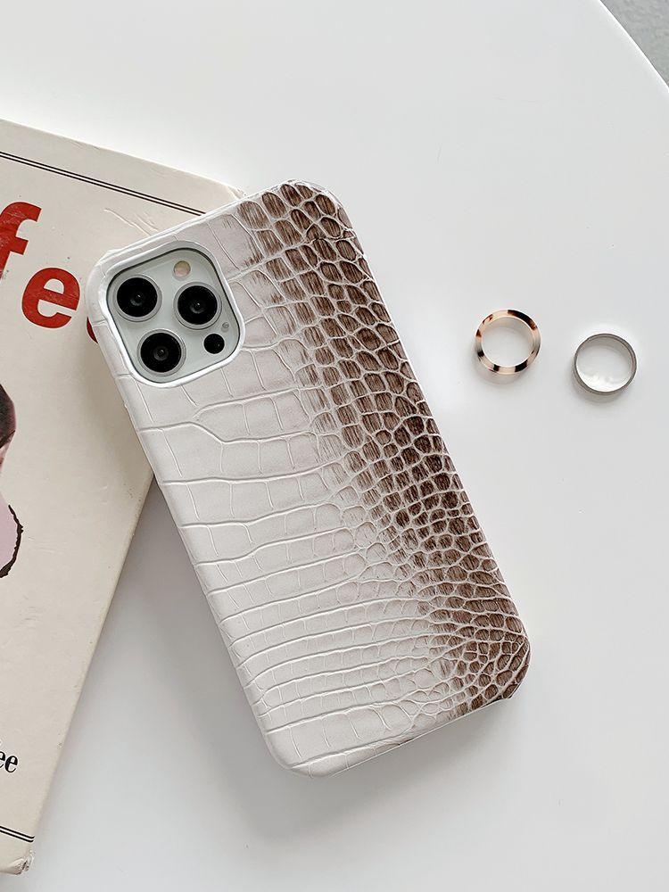 Coque téléphone cuir crocodile blanc et marron pour smartphone avec protection élégante