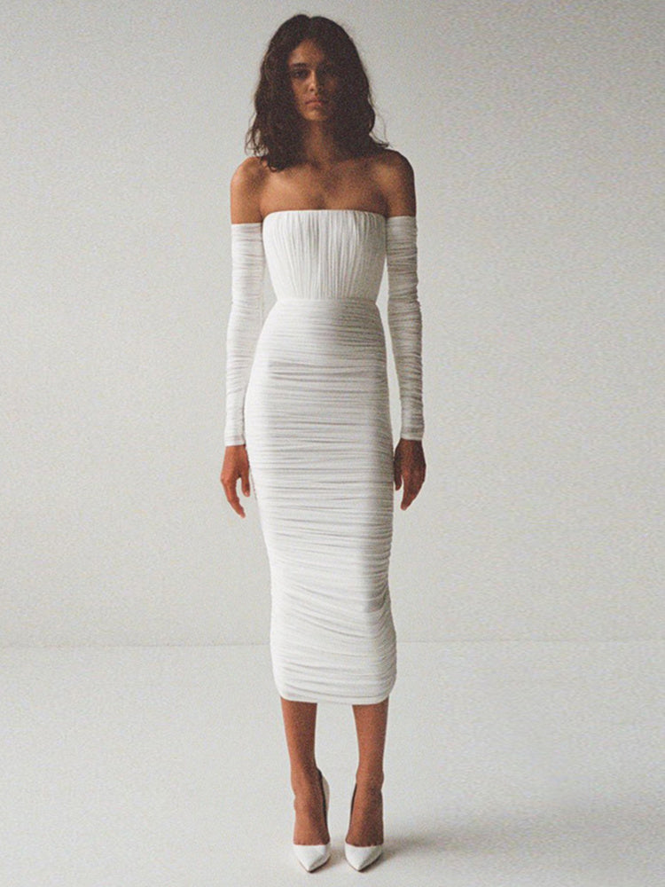 Robe élégante en soie glacée pour femme blanche manches longues épaules dénudées Liaisondirecte.com
