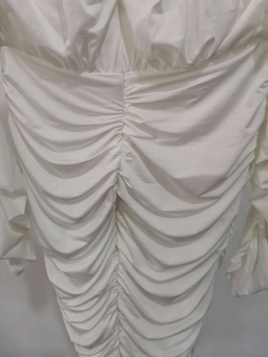 Robe élégante en soie glacée pour femme avec plissé et fronces pour soirée